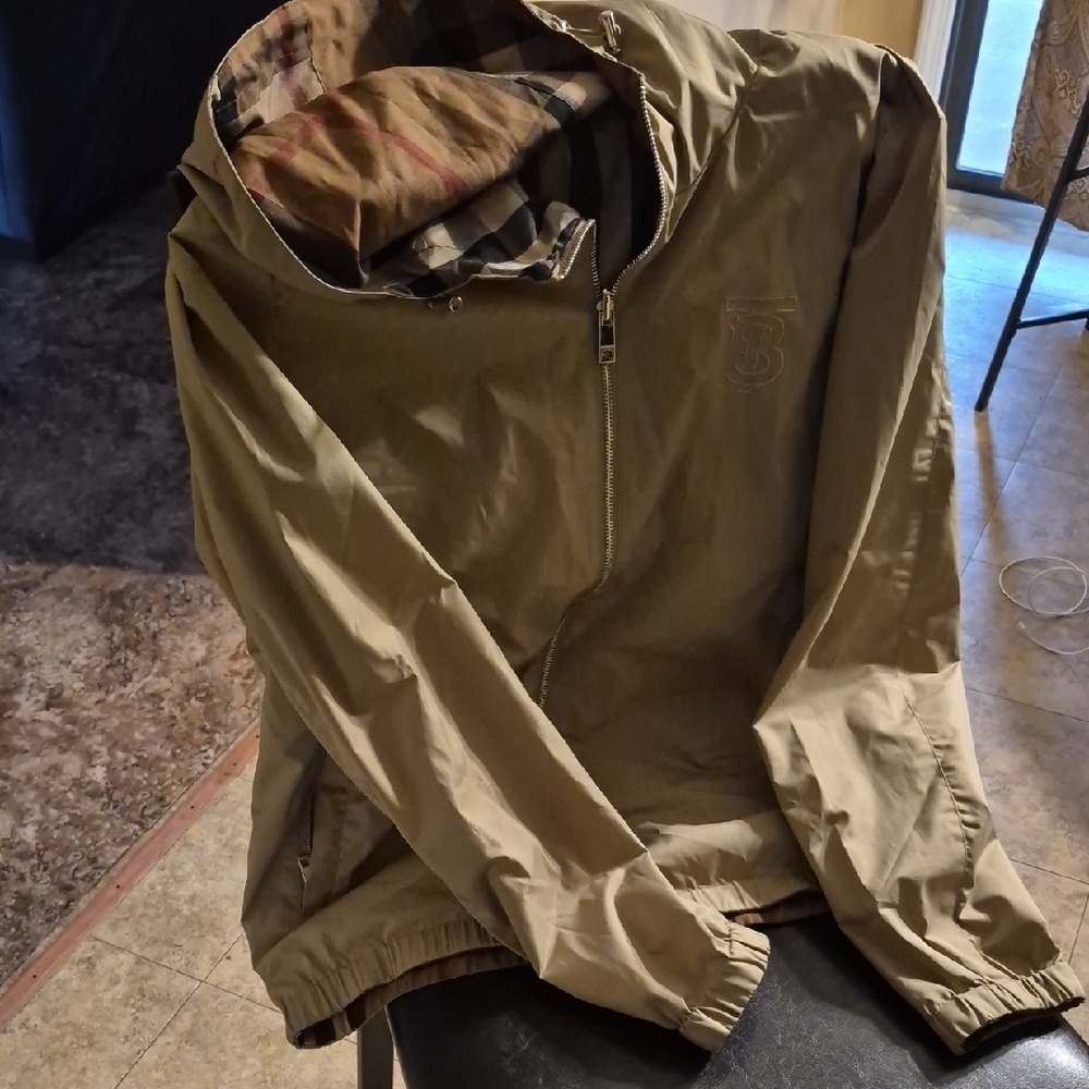 Burberry Men's Tan Lightweight Jacket